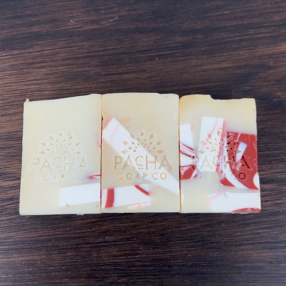 Pacha Soap Co Peppermint Candy Cane Artisan Bar Soap Set of 3 10.5oz Total